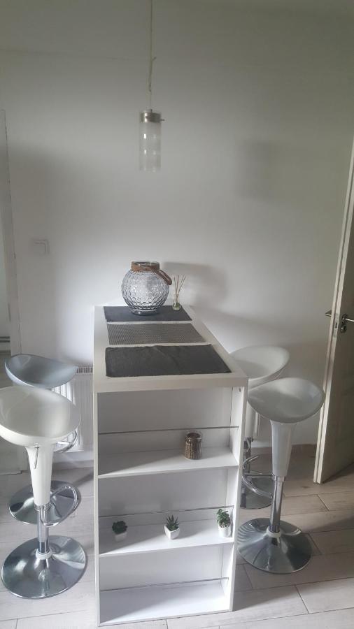 Gutenberg Utca Apartman סגד מראה חיצוני תמונה